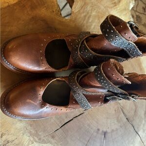 Freebird by Steven Saphire Boot – Distressed Leather Strappy Brown sz9